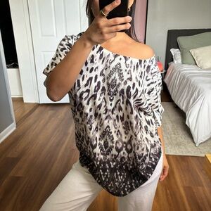 Leopard print off the shoulder top Size XL